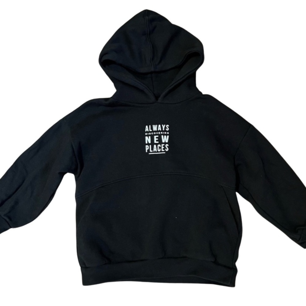 Zara kids hooded Black Sweatshirt in size 3-4 years excellent condition
